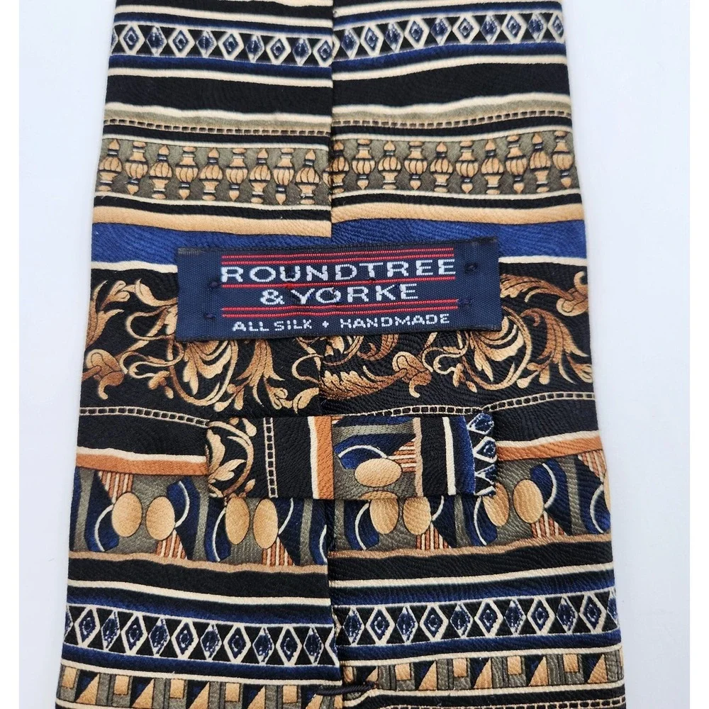 Roundtree & Yorke Neck Tie Pointed Men's One Size Brown Blue Printed Silk Formal